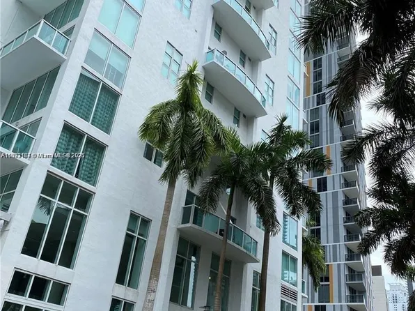 41 SE 5th St APT 717, Miami, FL 33131
