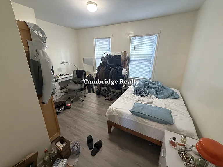 1576 Tremont St #3T — Photo 6