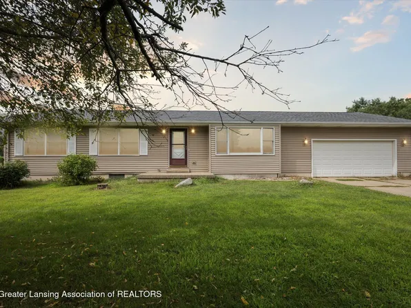 4079 Jenks Hwy, Charlotte, MI 48813