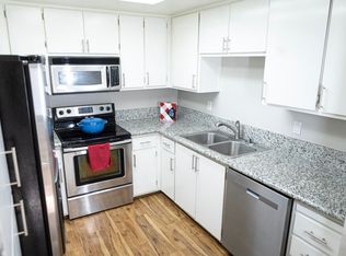 5300 Winfield Way APT 1, Sacramento, CA 95841