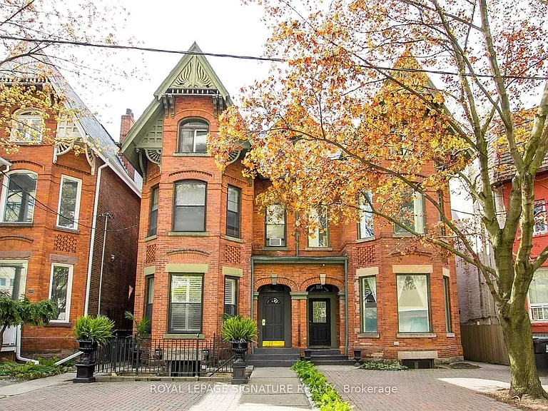 105 Gloucester St #3 — Photo 1