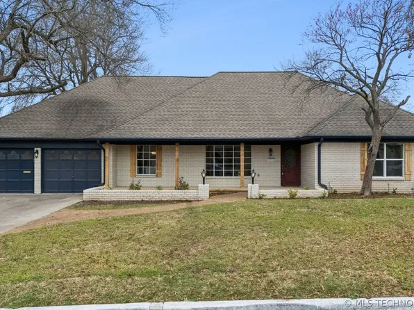 5855 E 46th Pl, Tulsa, OK 74135