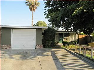 1st image of 1481 Chiplay Dr