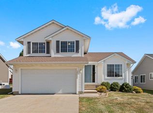 3245 Penny Ln, Marion, IA 52302