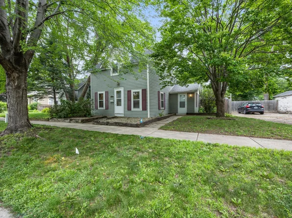 540 6th St W, Hastings, MN 55033