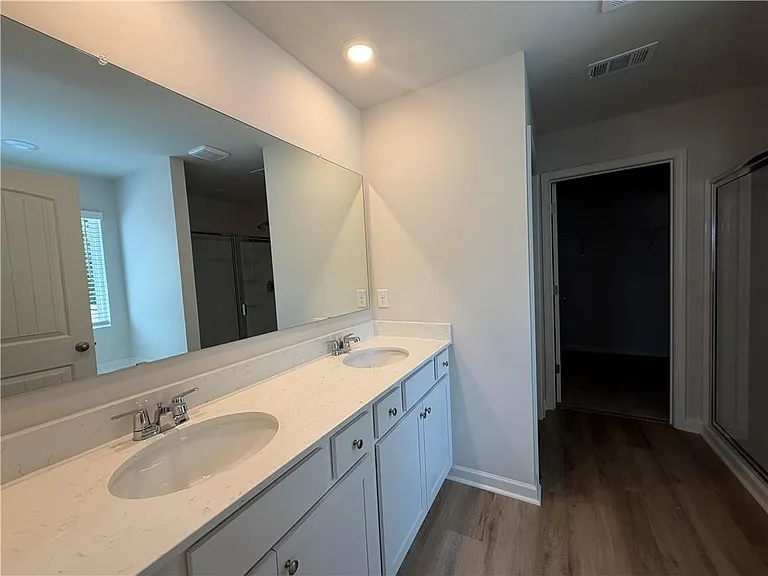 178 King Vlg — Photo 10