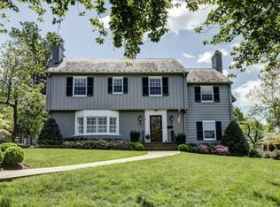 1650 Center Hill Dr SW, Roanoke, VA 24015
