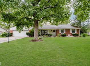 6336 Green Leaves Rd, Indianapolis, IN 46220