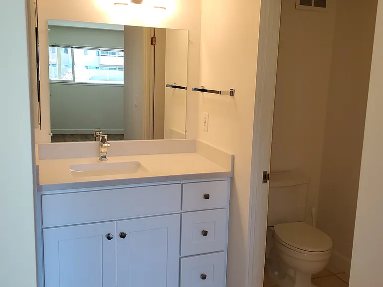 Country Sharon Apartments — Photo 12
