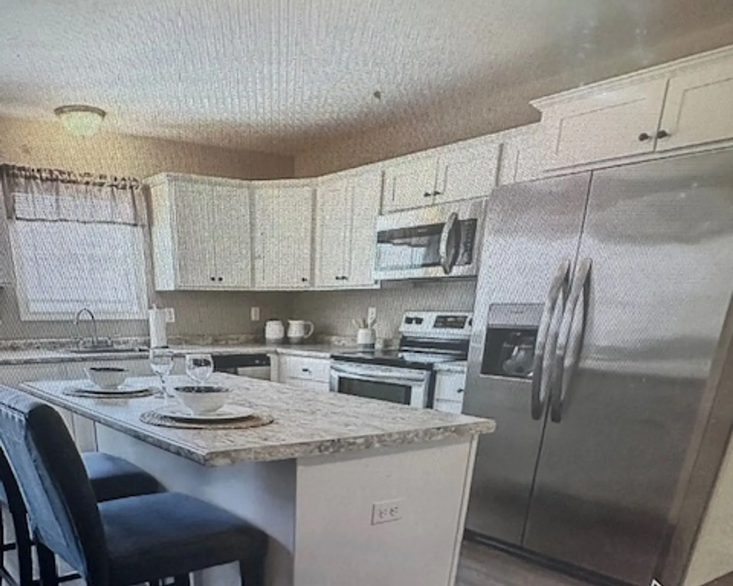 55+ One Bedroom Unit in Salem — Photo 4