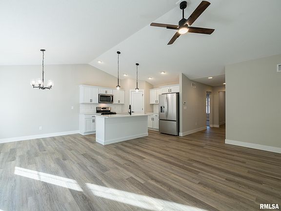 5th image of 3716 W Eagle Point Dr