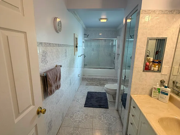 14 Nelson Ave — Photo 29