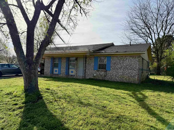 104 McKinney St, Clarksville, AR 72830