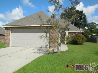 3720 Plantation Ridge Dr, Addis, LA 70710