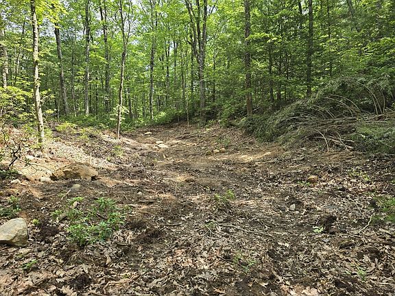 3rd image of 37 N Farms Rd