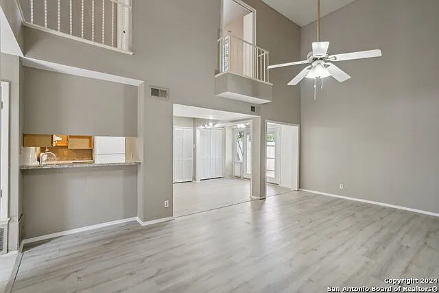 3 bed, 2.0 bath, 1602 sqft, $1,650 — Photo 3