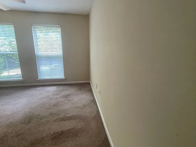 1121 Tree Top Way #1413 — Photo 33