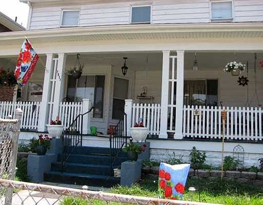 2nd image of 1511 Dixie St