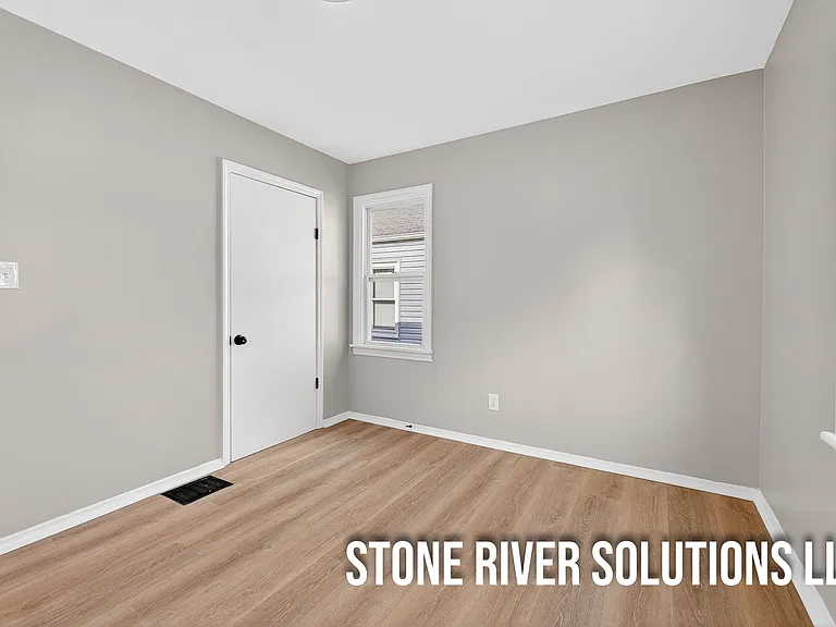 1437 E 19th Ave — Photo 15