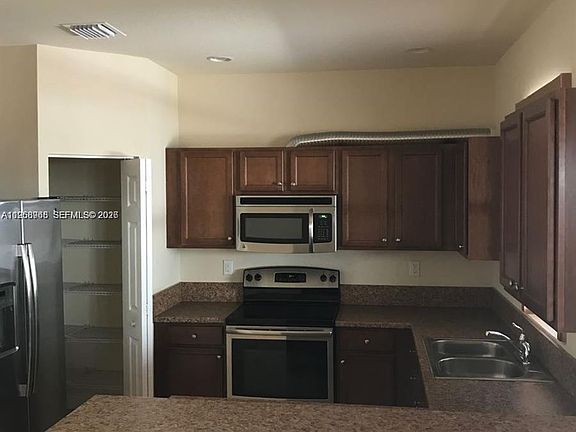 5th image of 17525 SW 153rd Path