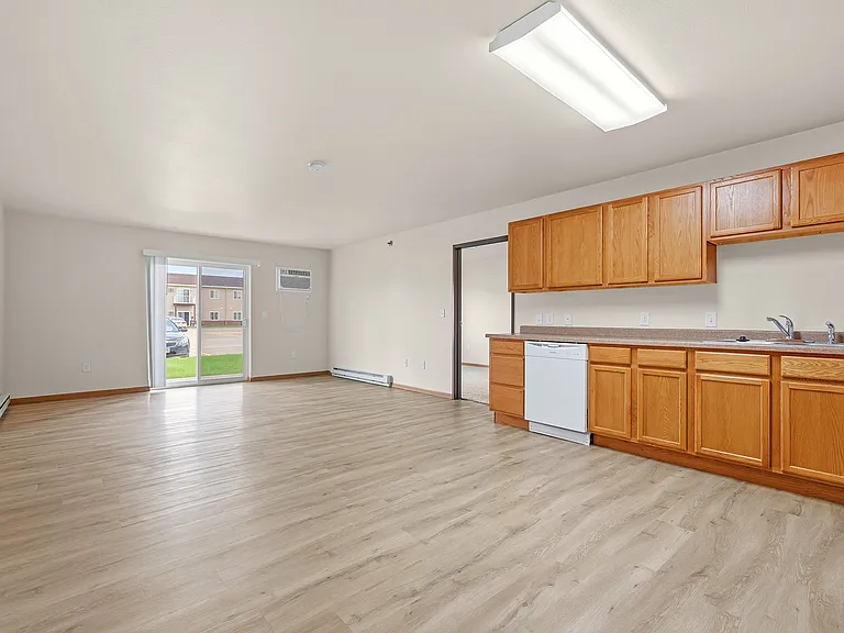 Step into the bright and spacious interiors of Paramount at the Bluffs Apartments, featuring modern finishes and an inviting layout. Perfect for comfortable living. Explore your future home today!