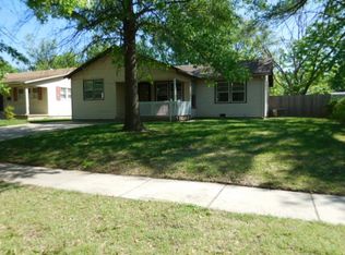722 Lexington Rd, Wichita, KS 67218