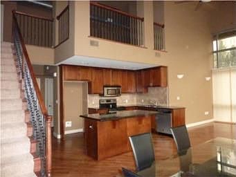 2nd image of 600 E Admiral Blvd #401