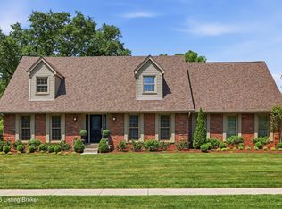 8207 Regency Woods Way, Louisville, KY 40220