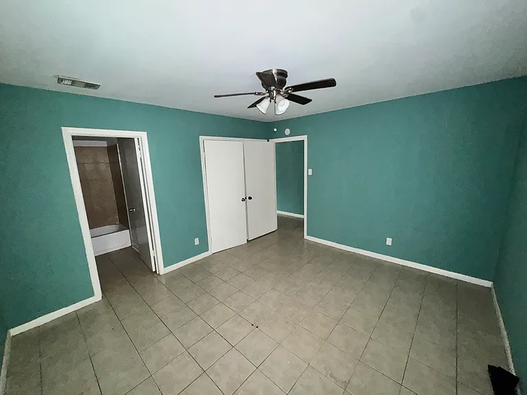1215 Truxton St #101 — Photo 8
