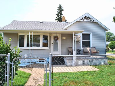 201 12th Ave SW, Mandan, ND, 58554