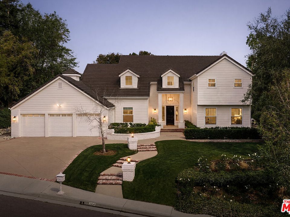 1st image of 24049 Chestnut Way