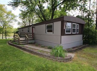 16377 12b Rd, Plymouth, IN 46563