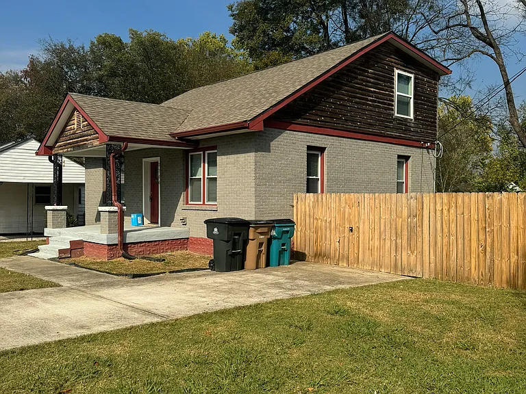 2700 Buchanan St — Photo 5