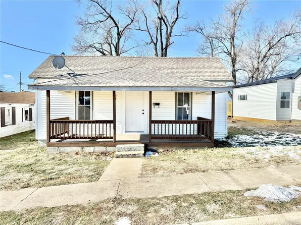 507 S Grant St, Desloge, MO 63601
