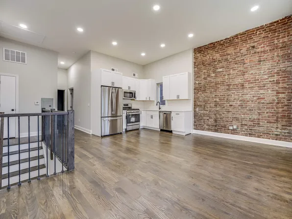 172 Mallory Avenue image 2 of 38