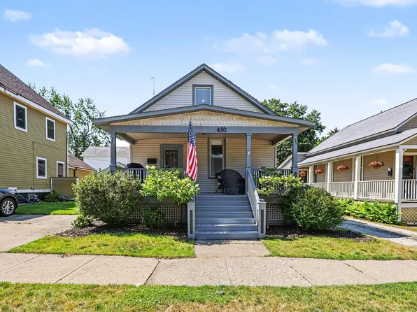 450 Slayton Ave, Grand Haven, MI 49417