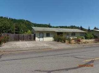 47713 Commercial St, Oakridge, OR