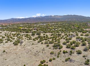 35C Camino De Los Montoyas, Santa Fe, NM 87506