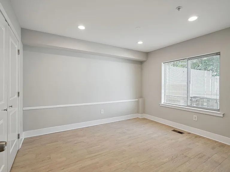2522 Federal St #1 — Photo 15