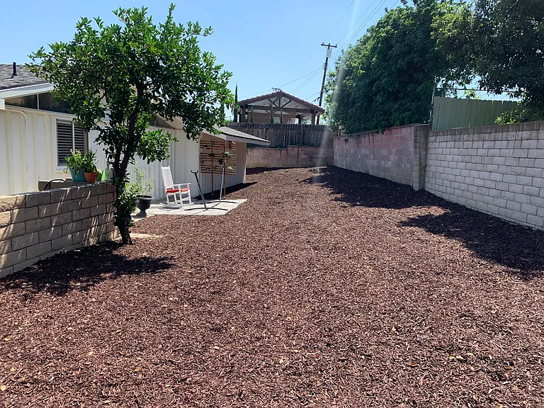 326 Las Riendas Dr — Photo 4