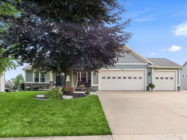 1840 Planters Row Dr SW, Byron Center, MI 49315