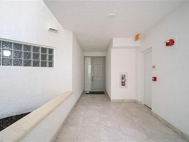 300 Dunes Blvd #107 — Photo 2