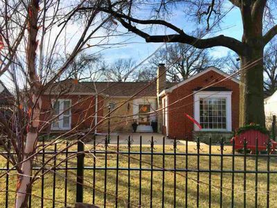 207 N Ridgewood Dr, Wichita, KS, 67208