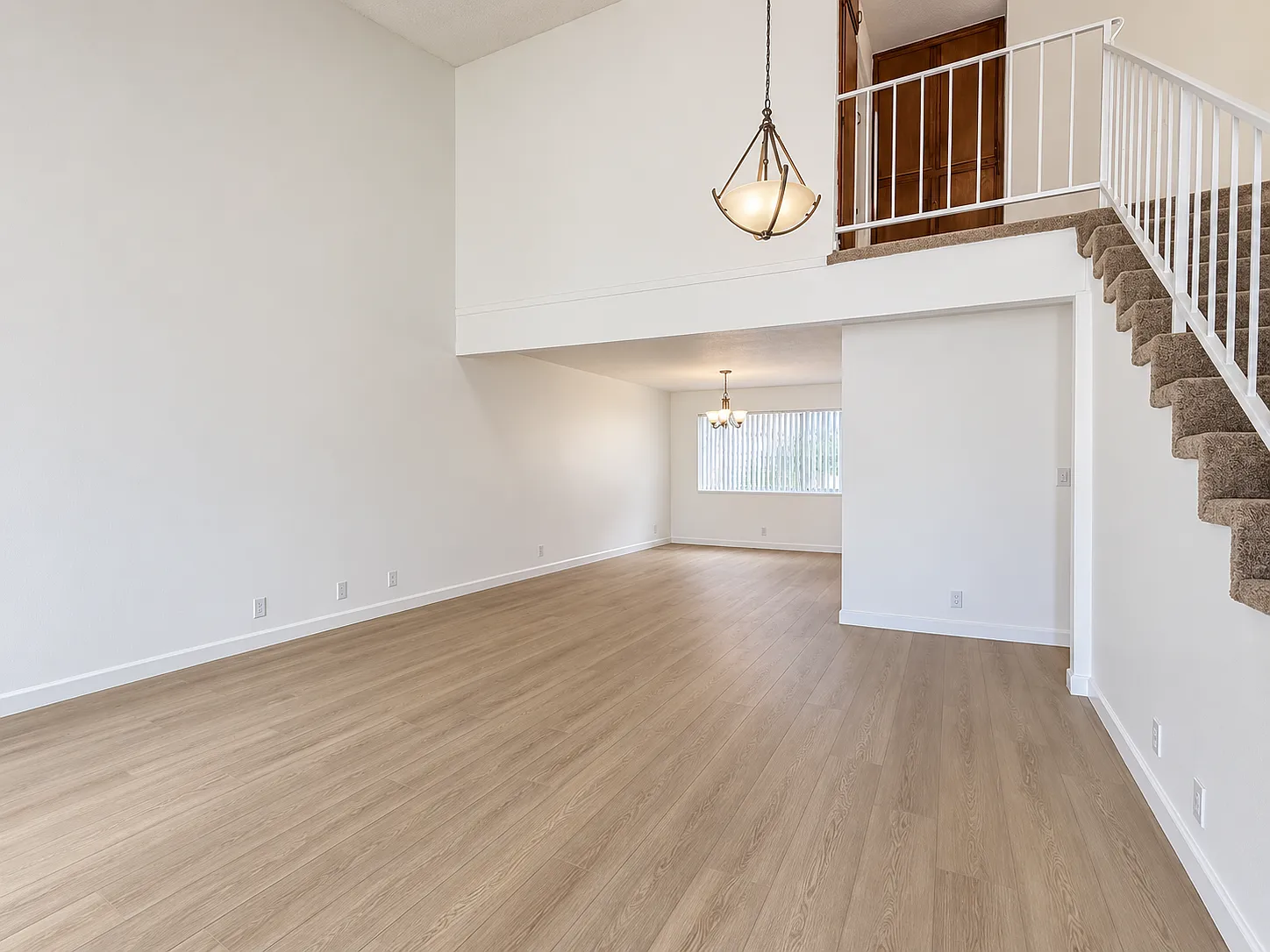 3 bed, 2.5 bath, 2404 sqft, $6,495 — Photo 4