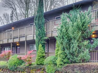 1025 SW Bertha Blvd APT 5, Portland, OR 97219