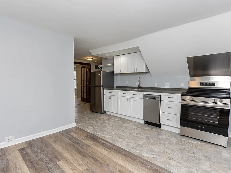 717 N Congress St #3 — Photo 10