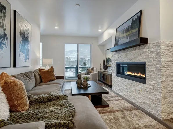 1301 Adams Ave #123, Silverthorne, CO 80498