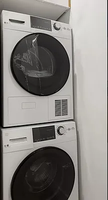 Rented by Rennit Inc. | media 21