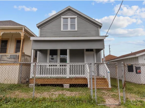 3312 Sealy St #Ab, Galveston, TX 77550