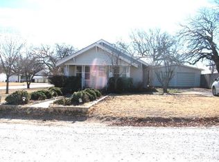 612 E 22nd St, Cisco, TX 76437